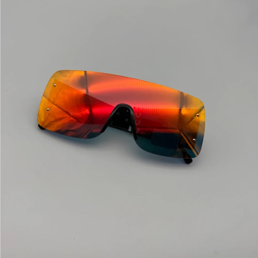 True‎ Religion Stylish Black and Orange Wearable Tech Glasses